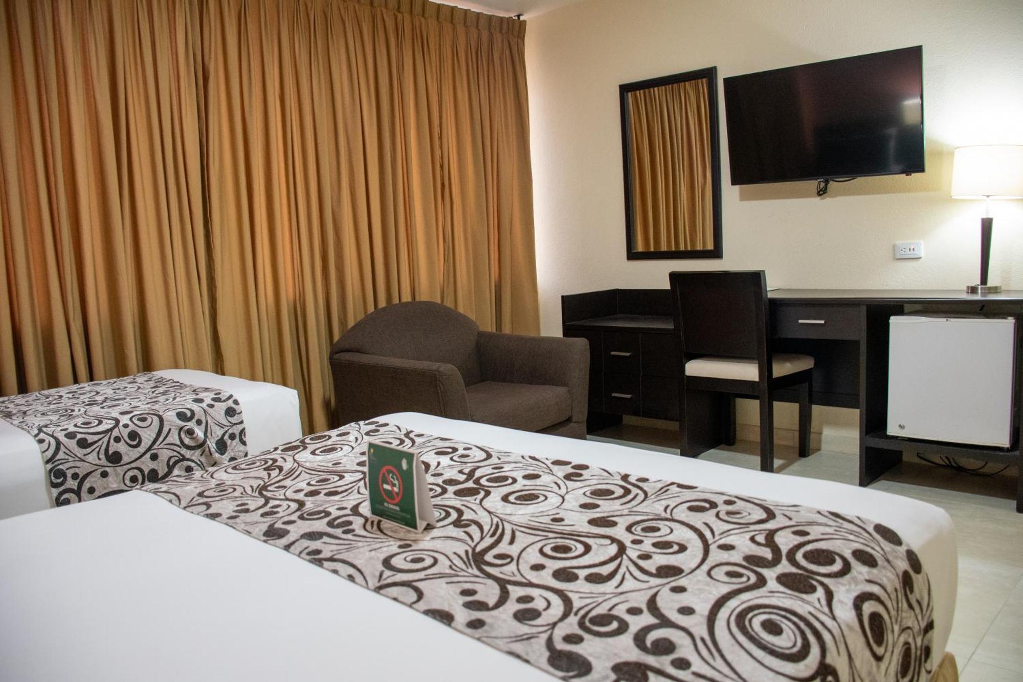 Hotel Arizona Suites Cúcuta Kültér fotó