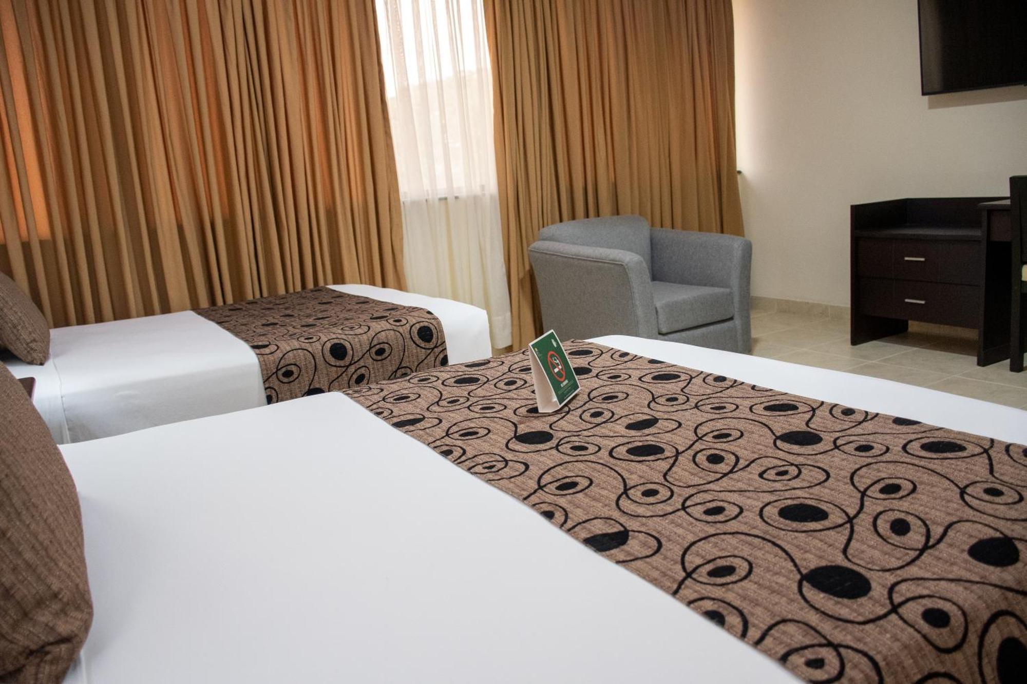 Hotel Arizona Suites Cúcuta Kültér fotó