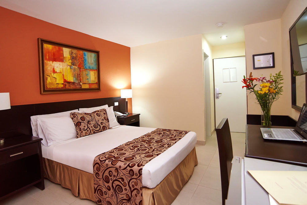 Hotel Arizona Suites Cúcuta Kültér fotó